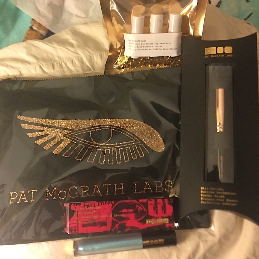 NWT🌹PAT MCGRATH-Makeup Bundle & Clutch w/logo